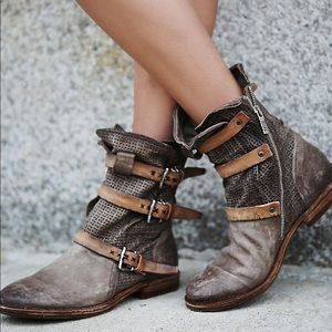 FREE PEOPLE AS.98 topanga buckle ankle boot